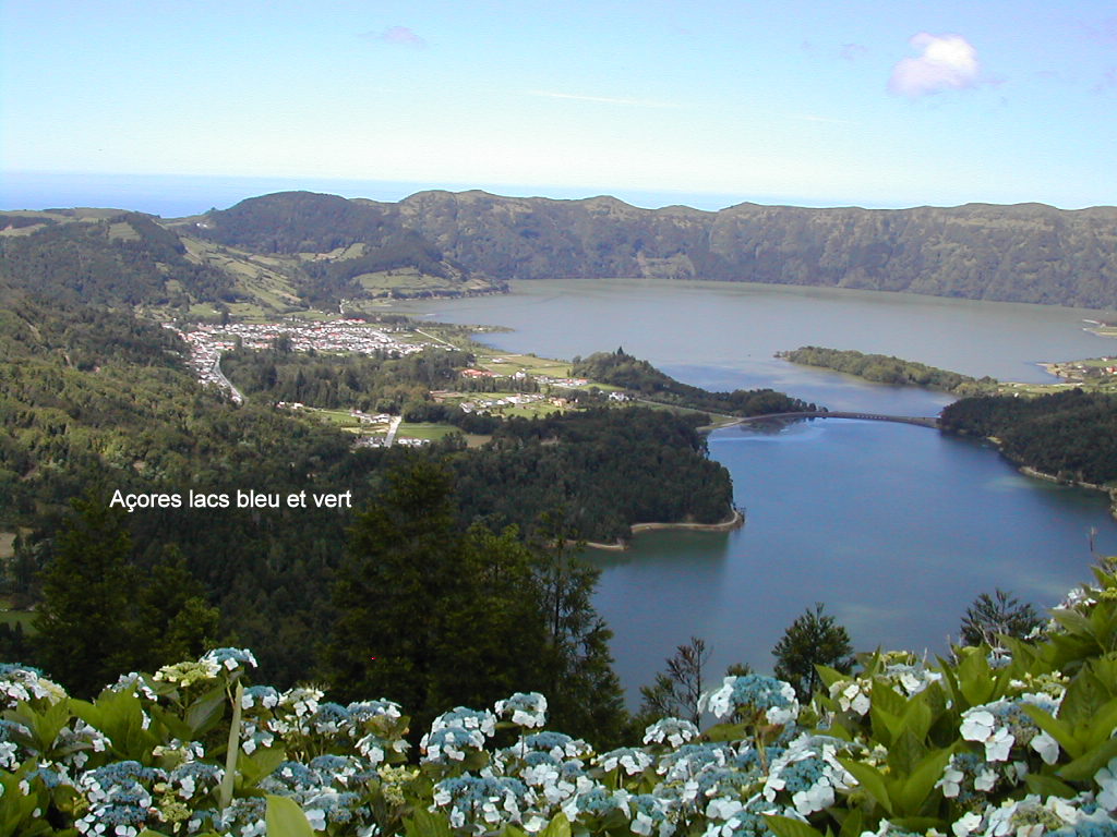 Açores lacs bleu et vert 2004 015