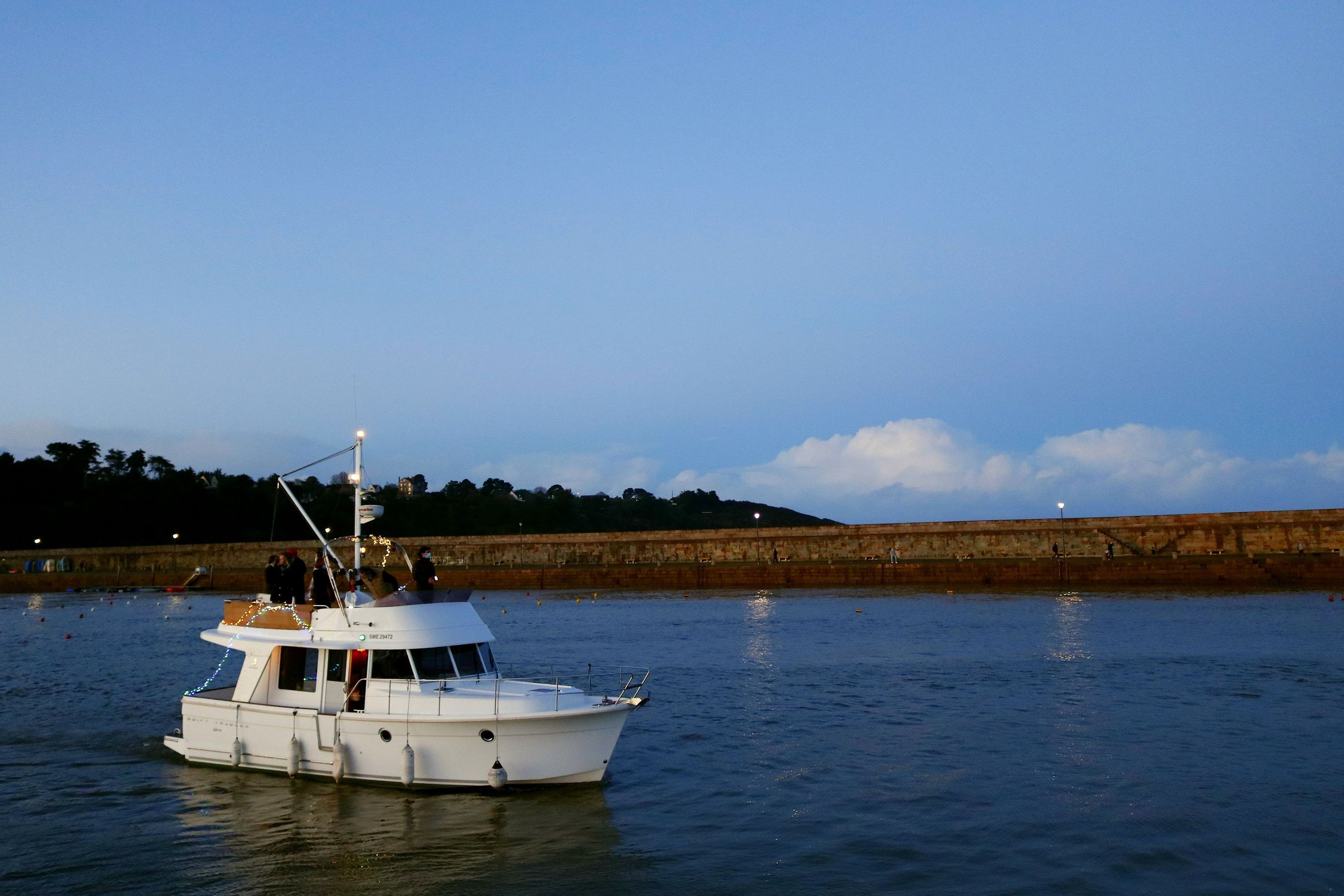 Bateaux Illuminés en rade de Binic