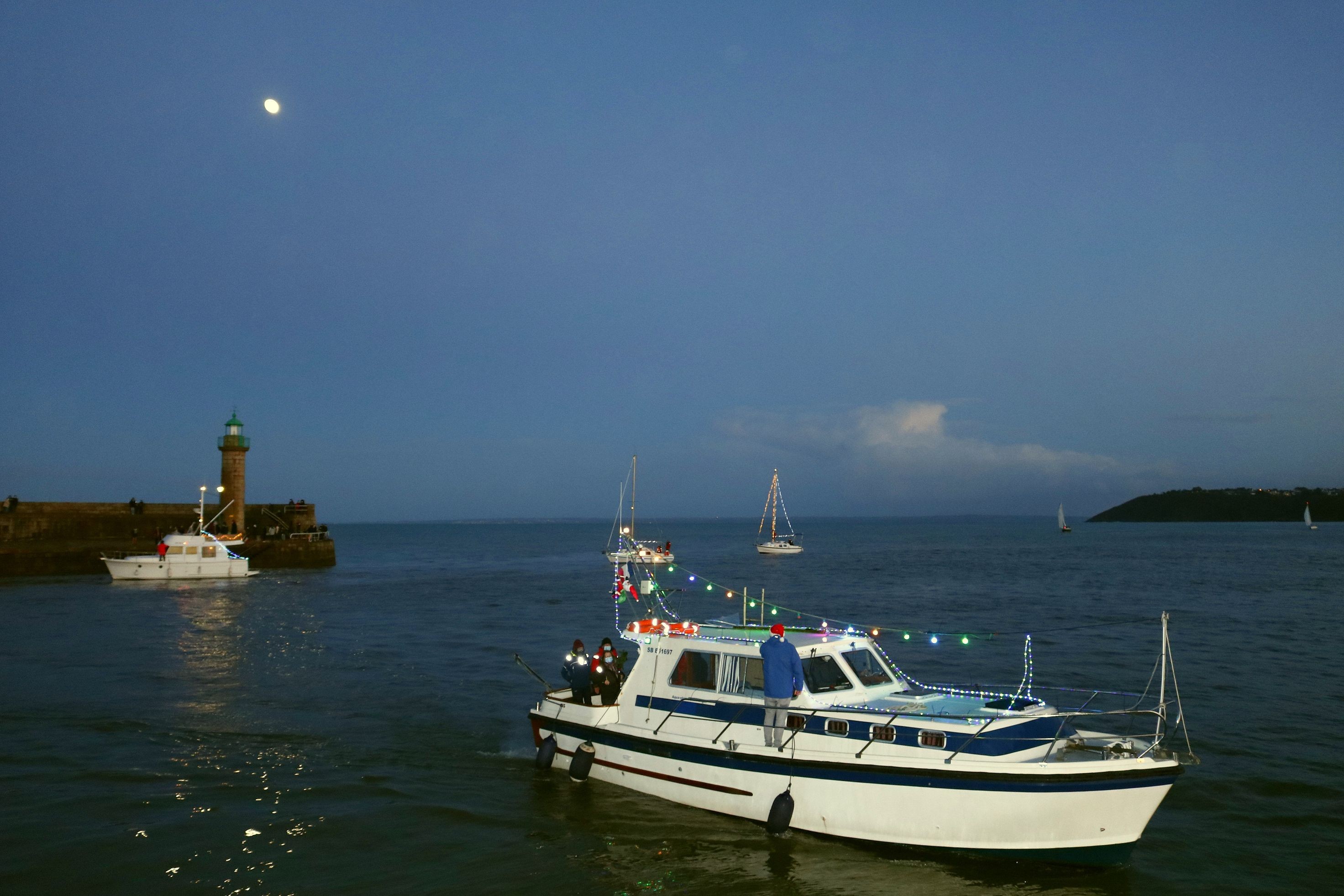 Bateaux Illuminés en rade de Binic